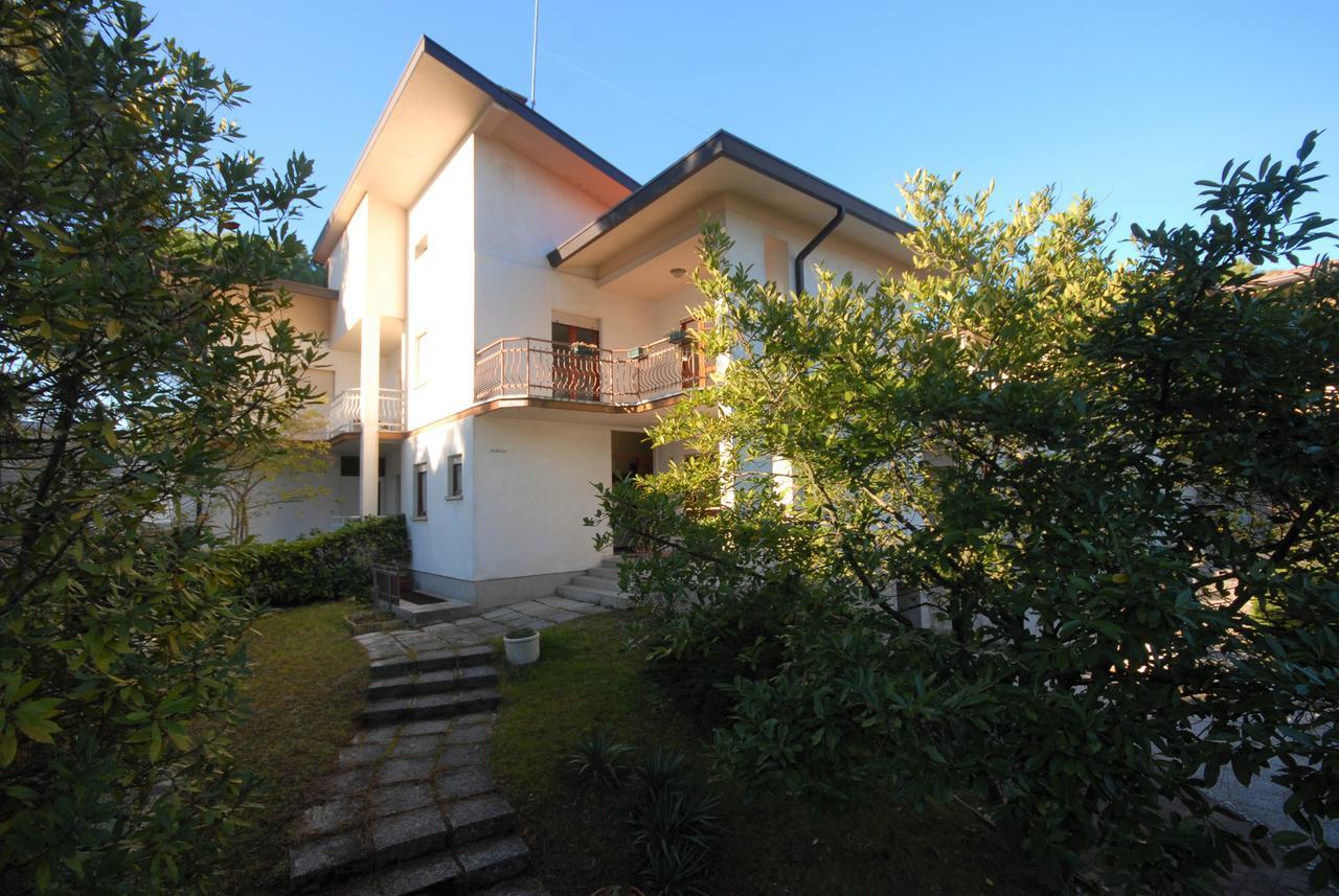 Villa Azalea Lignano Sabbiadoro Eksteriør bilde